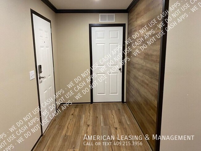 Building Photo - 3405 Landrey Ct