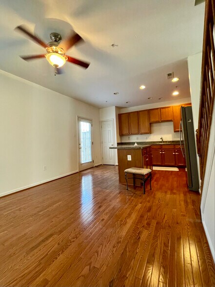 Building Photo - 7603 Cherrybark Oak Ln