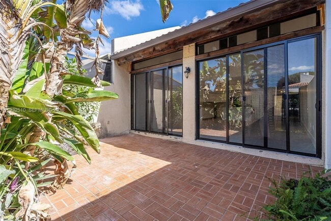 Building Photo - 8708 SW 79th Pl