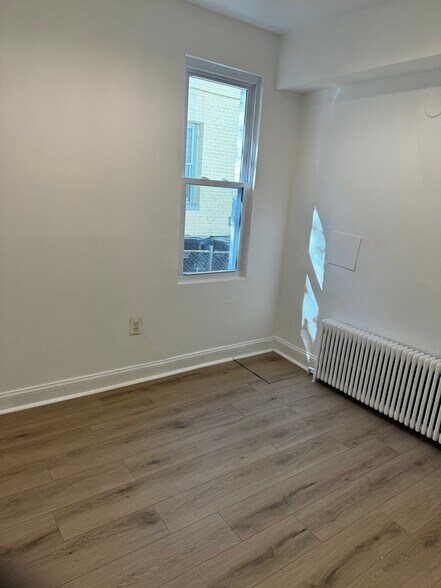 Building Photo - 5017 1st St NW