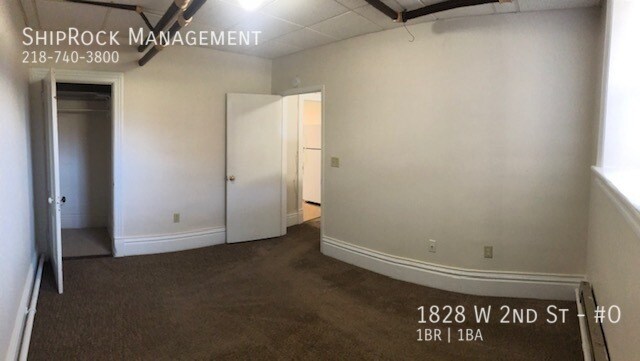 Building Photo - 1828 W 2nd St