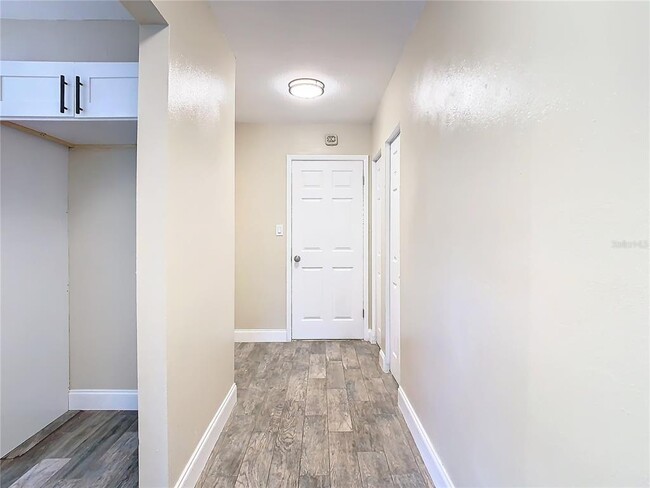 Building Photo - 1612 Fox Run Dr