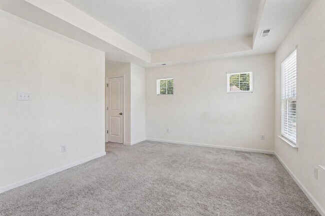 Building Photo - Quarterpath at Williamsburg – Two Primary Suites