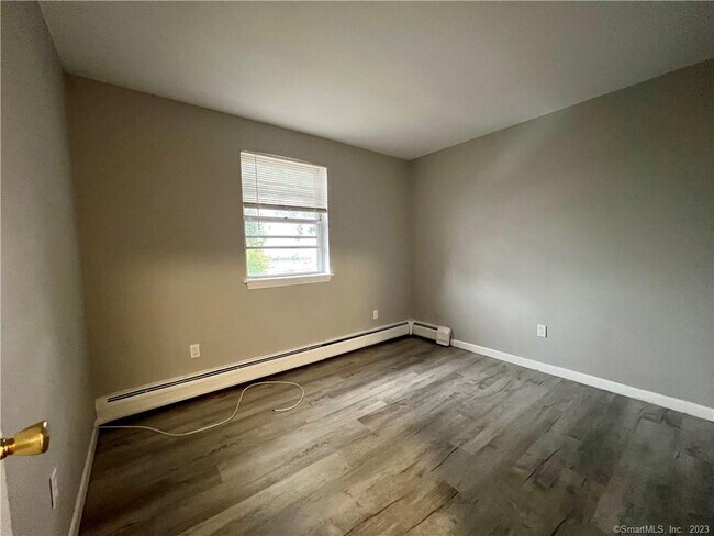 Building Photo - 85-87 Union Ave