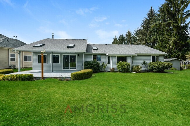 Building Photo - *****COMING SOON***Spacious 3BD/3BA Home in Lacey's Oakmont Neighborhood | Golf Course Views