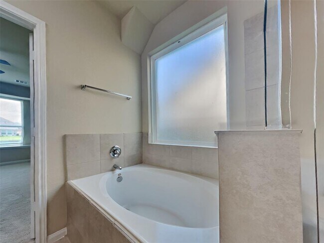 Building Photo - 24819 Alberti Sonata Dr
