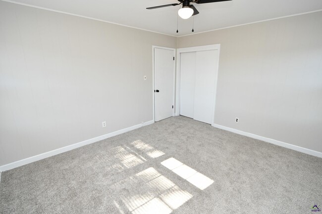 Building Photo - 467 SR 96