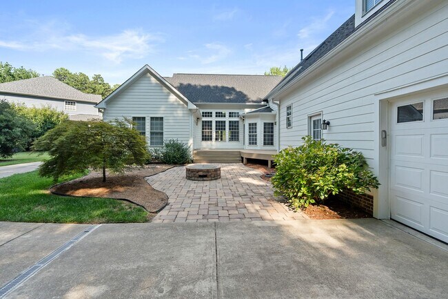 Building Photo - Welcome to Governor's Village Sprawling one level living with added Bonus space