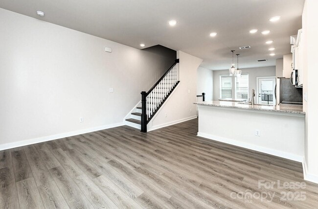 Building Photo - 1311 Cerium Wy