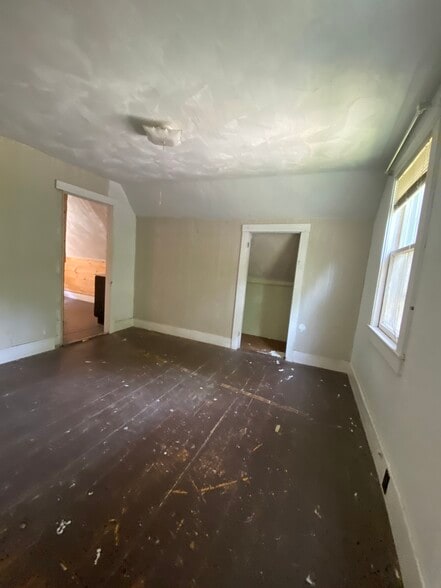 Building Photo - 29 Kents Hill Rd