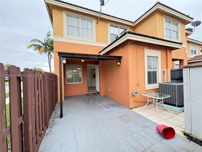 Building Photo - 24304 SW 109th Ave