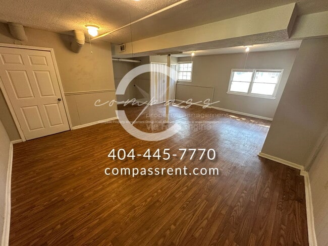 Building Photo - 4008 Emerald N Dr