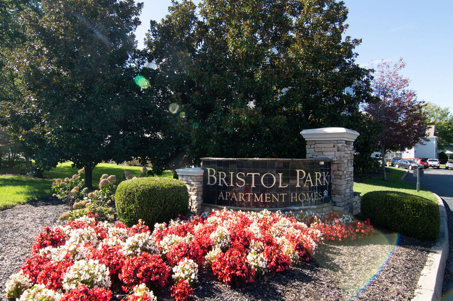 Bristol Park - 790 Emory Valley Rd Oak Ridge TN 37830 | Apartment Finder