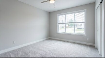 Building Photo - 2900 N Elm St