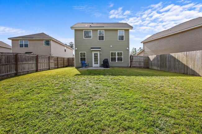 Building Photo - 173 Chaffseed Cir