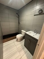 Building Photo - 1863 Nekoma Ct