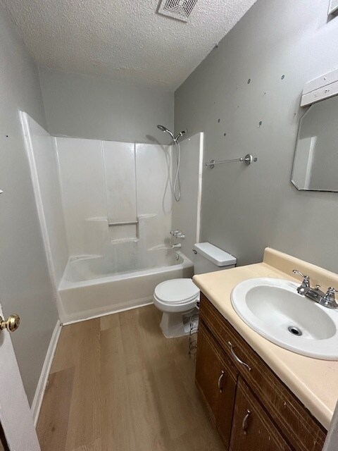 Building Photo - 4129 Pebble Creek Dr