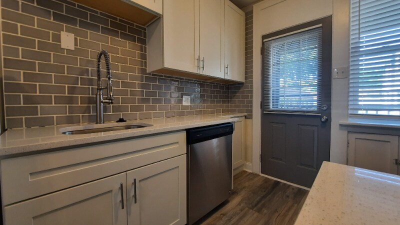 Building Photo - 1003 Art Hill Pl