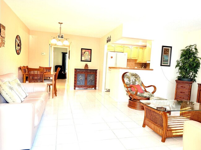 Building Photo - 42 Tilford C