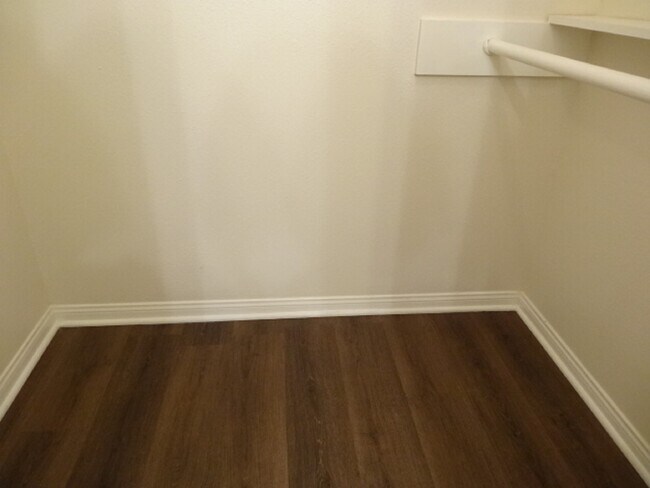 Building Photo - 5524 Deep Forest Dr