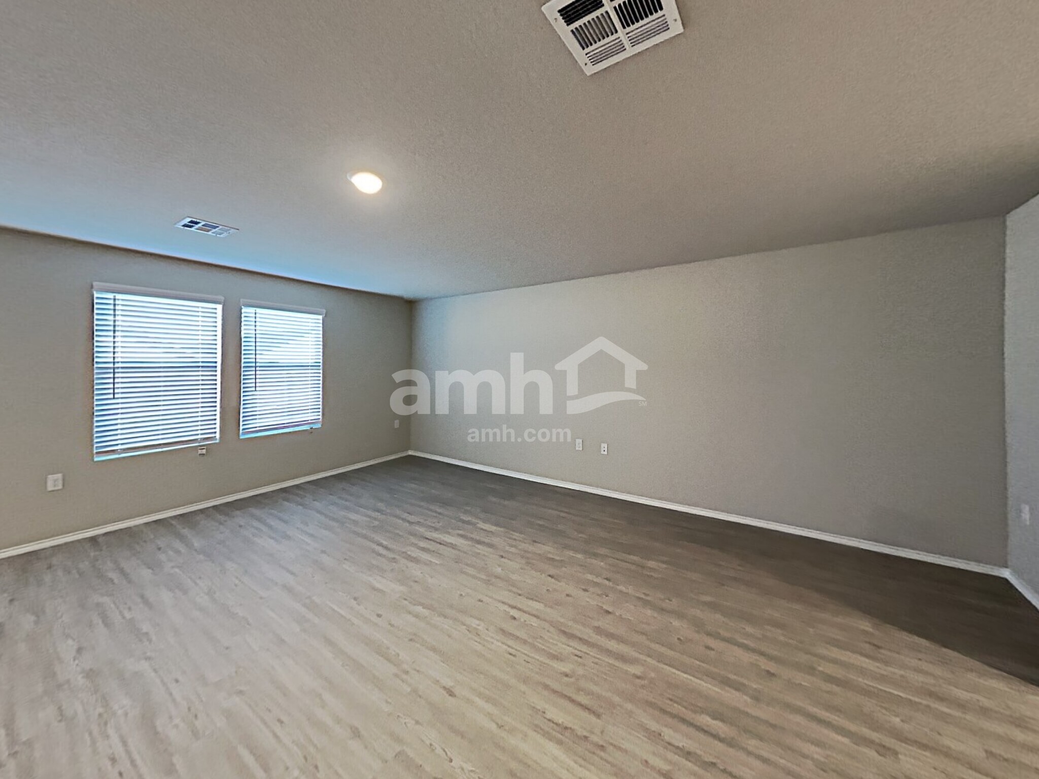 Building Photo - 7330 Rosada Way