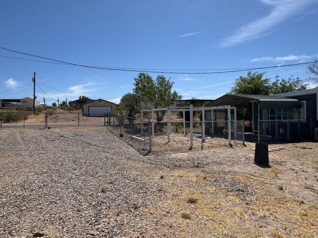 Building Photo - 5119 Mesa Dr