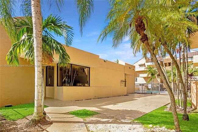 Building Photo - 10500 SW 108th Ave