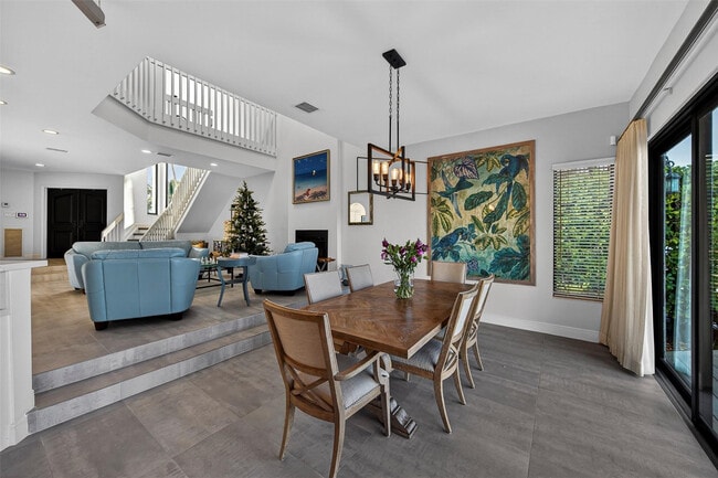 Building Photo - 1505 SE 11th St