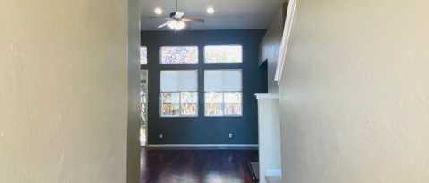 Building Photo - 887 Lemieux Ln