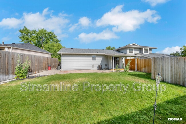 Building Photo - 10136 W Keene Ave