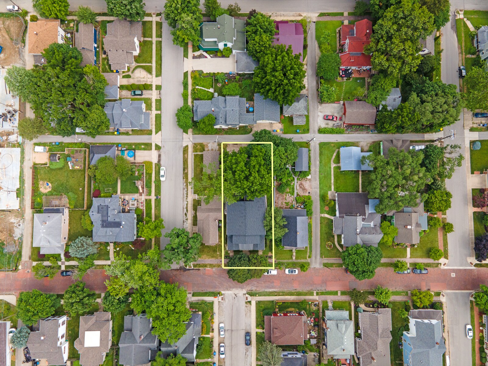 Building Photo - 1112 Clinton St