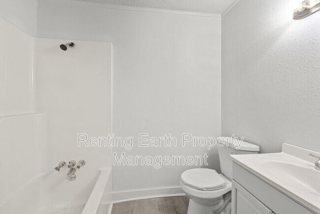 Building Photo - 2712 24th Street Ensley