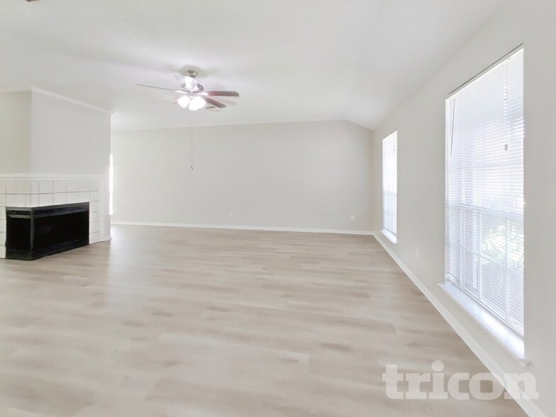 Building Photo - 13830 Keyworth Dr
