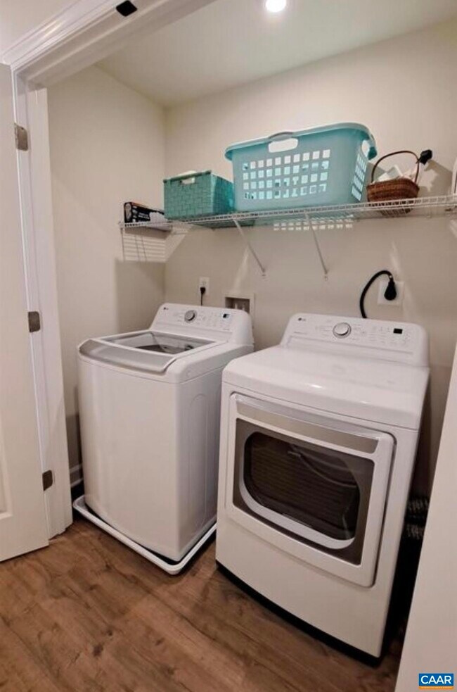 Building Photo - 234 Bishopgate Ln