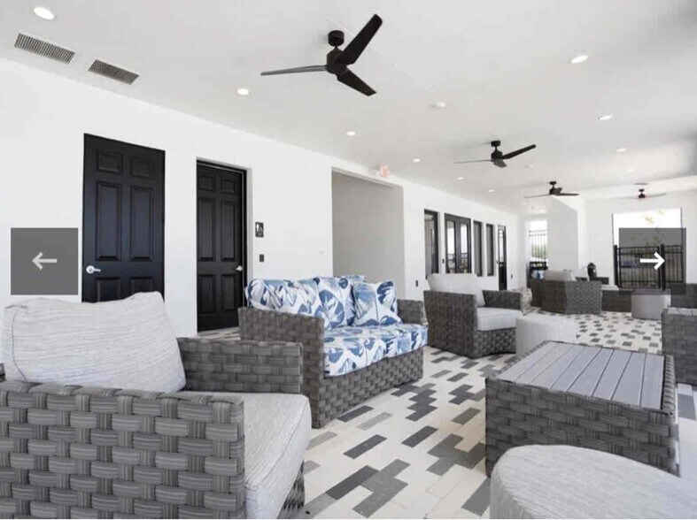 Building Photo - 5810 Freshwater Cyn Dr