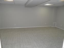 Building Photo - 20 Sea Ct Ln