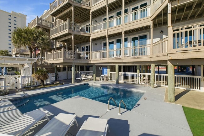 Building Photo - 8515 Surf Dr