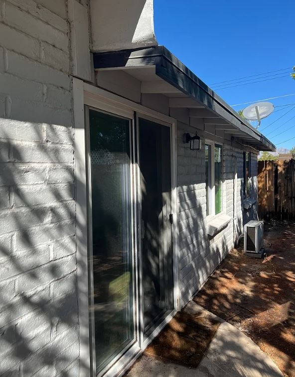 Building Photo - 3731 E Garden St