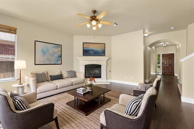 Building Photo - 10128 Channel Island Dr