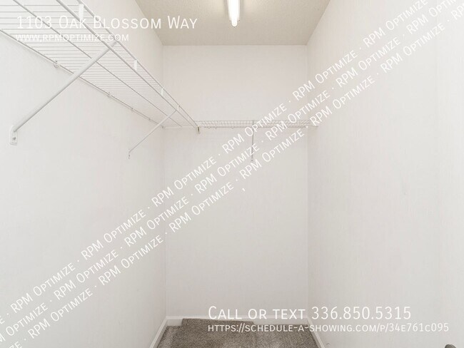 Building Photo - 1103 Oak Blossom Way