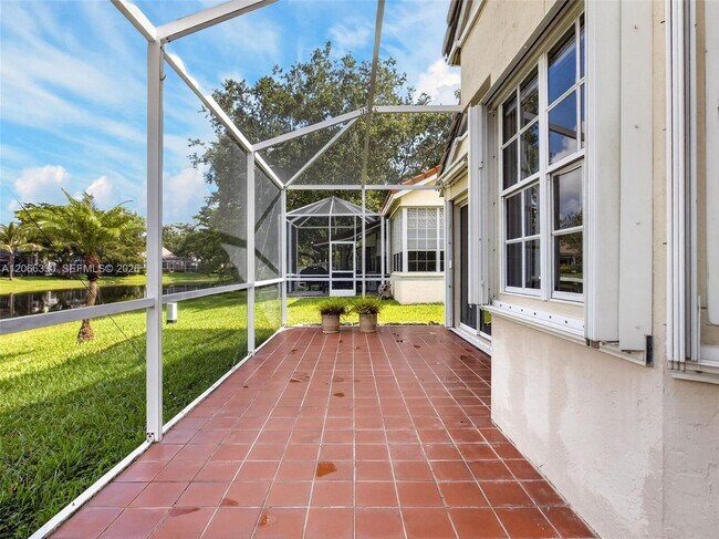 Building Photo - 1520 Seabay Rd