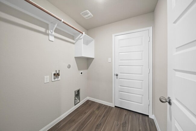 Building Photo - 312 Mouflon Dr