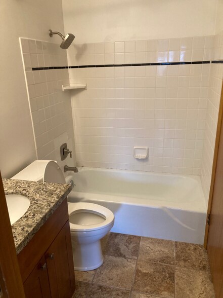 Building Photo - 12722 76th Ave S