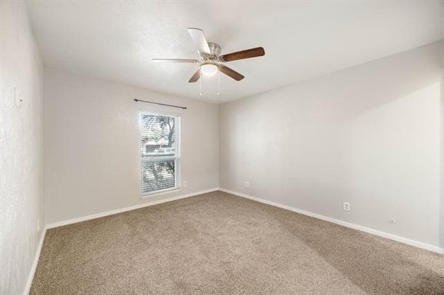 Building Photo - 2710 Clover Valley Dr