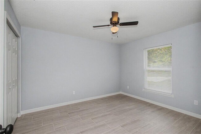 Building Photo - 5783 NW 11th Pl