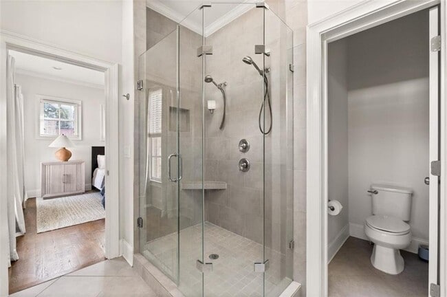 Building Photo - 821 Virginia Park Cir NE