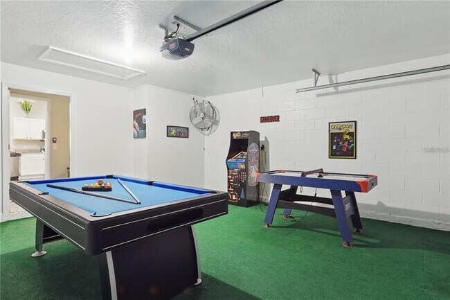 Building Photo - 634 Chadbury Way