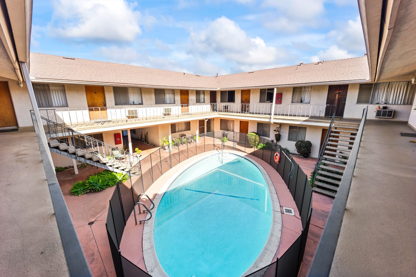 Building Photo - 9628 Lower Azusa Rd