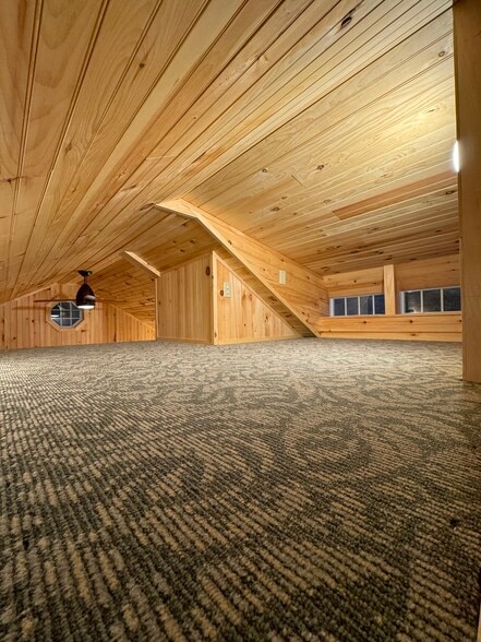 Building Photo - 11005 Tucker Run Rd