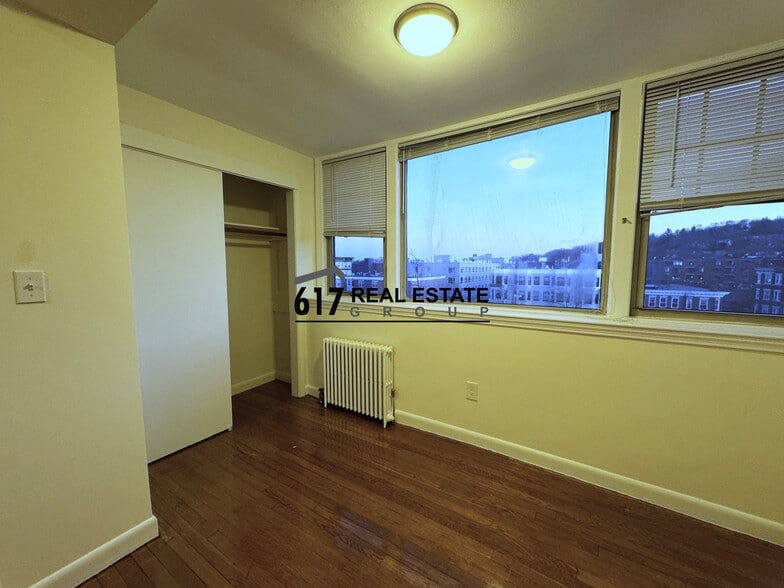 Building Photo - 1315 Commonwealth Ave